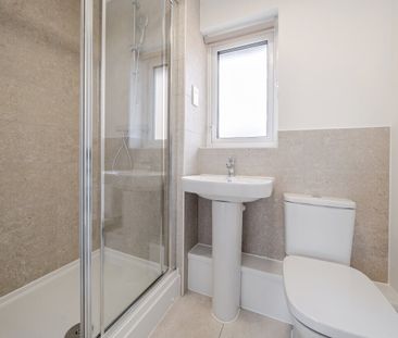 Runway, Sudbury - Photo 5