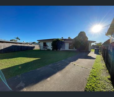 4 Farrell Court, Beaconsfield, Qld 4740 - Photo 1