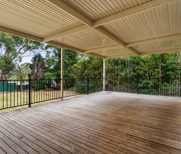 17 Wallawa Avenue, Engadine NSW 2233 - House For Rent | Domain - Photo 6