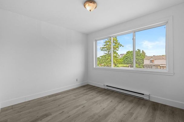 Appartement à louer - Laval (Laval-des-Rapides) - Photo 1