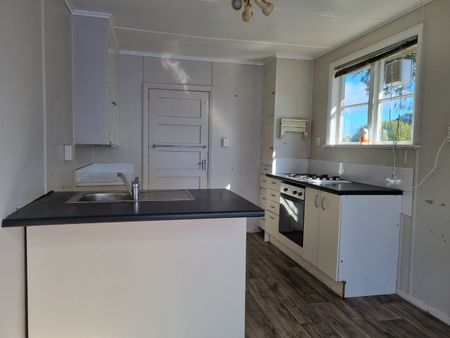 Dixon Avenue – Hawera - Photo 4