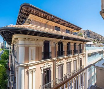 3 room luxury Apartment for rent in Alicante, Spain - Photo 1