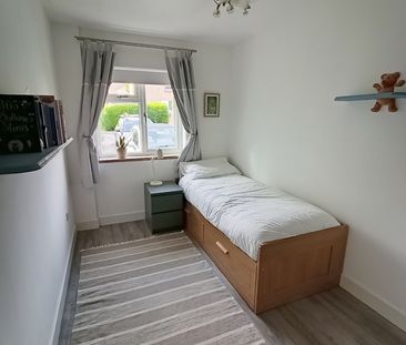 2 Bed Bungalow, Howden Hall Court, EH16 - Photo 3