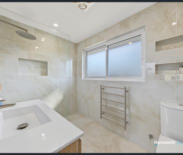 Fully Renovated Family Home! - Photo 5