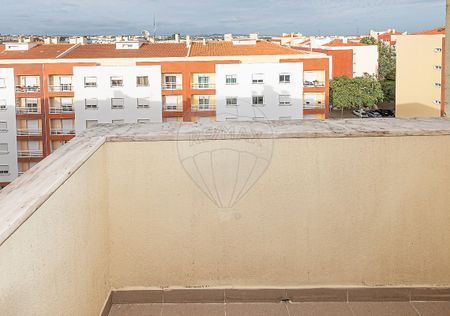 Apartamento T3 em Lisboa - Photo 4