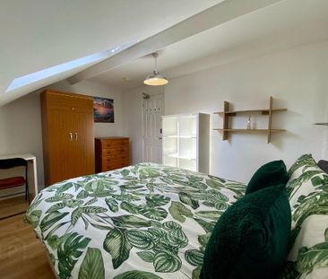 Donegall Road, Room 5, All Bills Included, Belfast, BT12 5NA - Photo 6