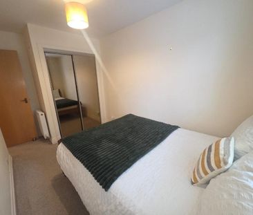 2 bedroom flat to rent - Photo 6