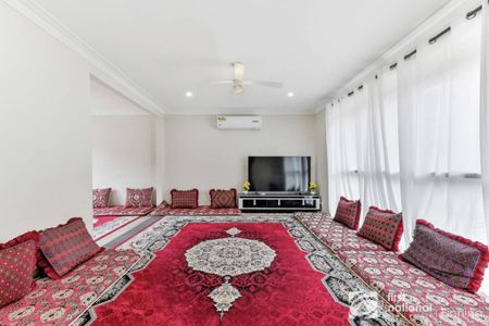 Charming Family Home in Prime Cranbourne Location - Photo 2
