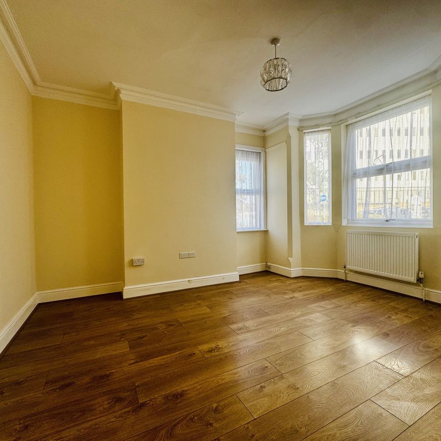 Commercial Road, Kettering - Photo 1