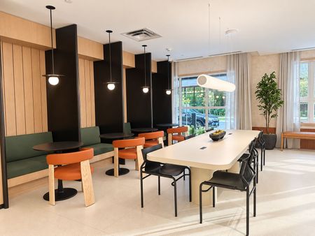 For Lease - 3008 William Cutmore Boulevard Unit# 615, Oakville, Ontario - Photo 5