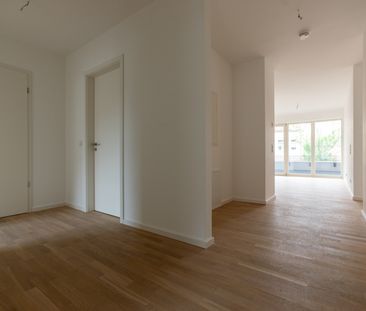 ** 4-Zimmer-Wohnung| großer Balkon | Bad mit Wanne | Gäste-WC | Auf... - Photo 4