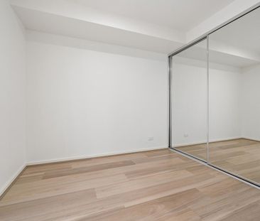 1 bedroom apartment in 'Wayfarer' - 6 month lease prefered - Photo 6