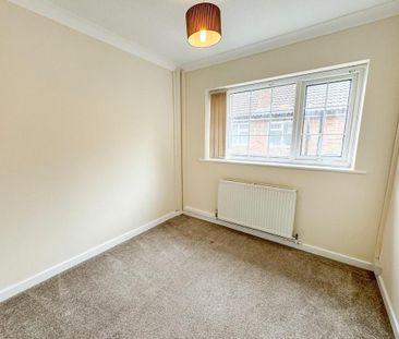 3 bedroom detached bungalow to rent - Photo 3