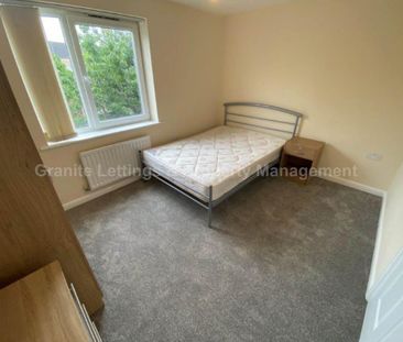 4 bedroom townhouse to rent - Photo 1