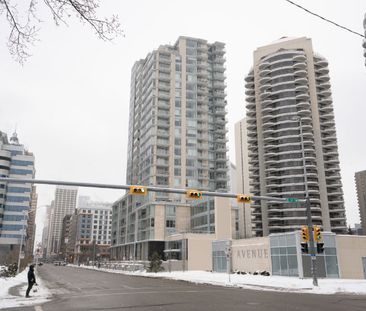 2104, 1025 5 Avenue SW - 1 - Photo 1