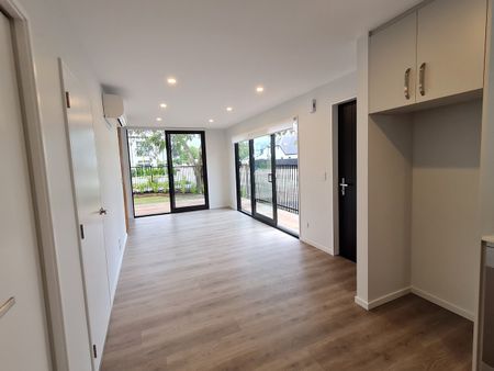98 Canon St, St. Albans - Photo 3