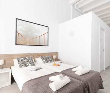 Contemporary One Bedroom Apartment with Private Terrace in Poble Se... - Photo 5