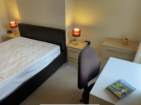 Room 4, Princes Road, Stoke-on-Trent - Photo 4