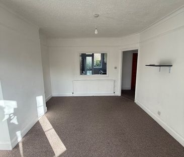 2 Bed Maisonette, St. Ronans, N3 - Photo 1