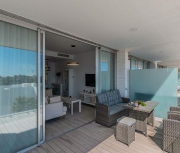 3 Bedroom Townhouse For Rent in Cancelada, Málaga - Photo 4