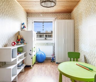 Västerås - 6rok - 6mån - 13.800kr/mån - Photo 2