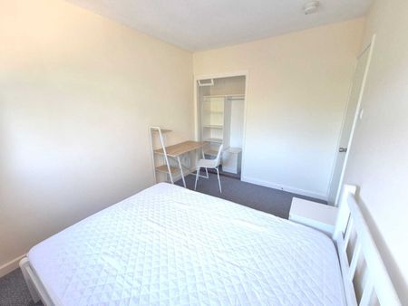 Primula Drive, Norfolk, Norwich - Photo 2