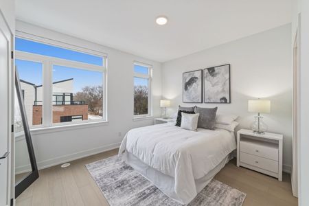 For Lease - 10 Lou Parsons Way Unit# 2, Mississauga, Ontario - Photo 4