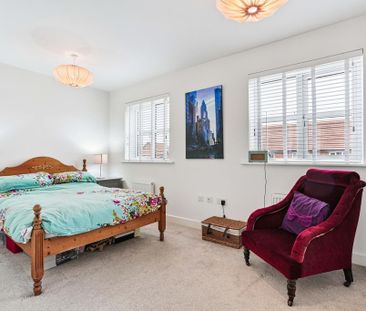3 bedroom detached house to rent - Photo 4