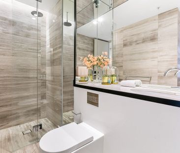 Sensationally presented apartment offered fully furnished - Photo 3