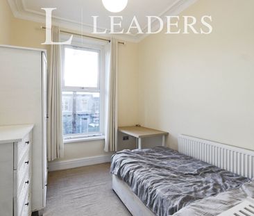 1 bedroom room to rent Glencoe Road, Sheffield - Photo 2