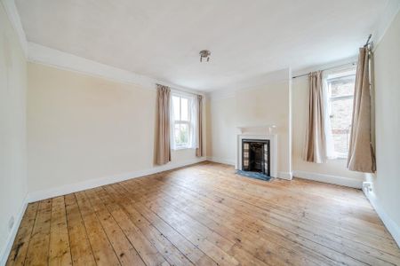 2 bedroom maisonette to rent - Photo 5