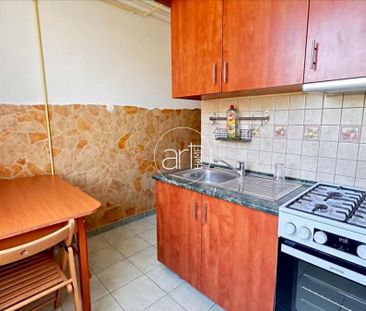 Kiadó jó állapotú panel lakás - Szeged - Fotó 3