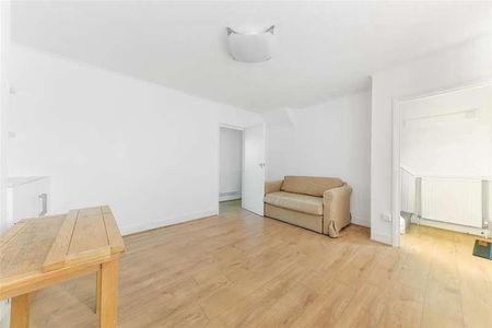 New Close, Colliers Wood, SW19 - Photo 5