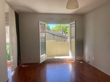 Appartement à louer - 2 pièces - 37 m² - Photo 2