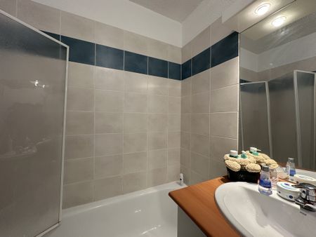 Location Appartement 2 pièces 37m² AGEN 47000 - Photo 4