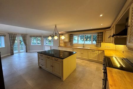 Sedge Fen, BRANDON - Photo 3