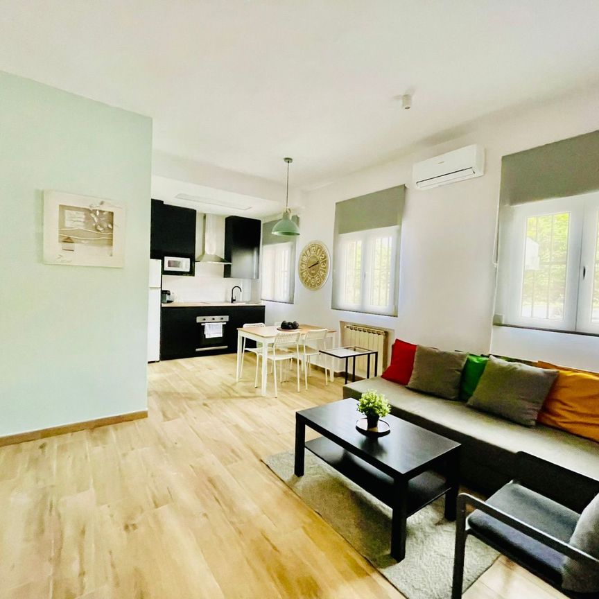 Piso de alquiler en Calle Aeronave, Timón - Photo 1