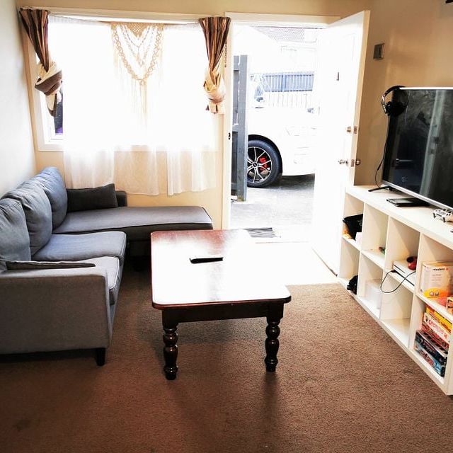 Charming 2BR Home in Clendon Park - Photo 1