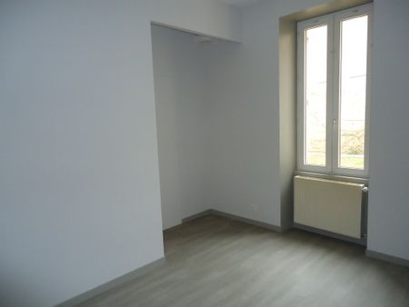 Location Appartement 2 pièces 39m² NEVERS 58000 - Photo 2