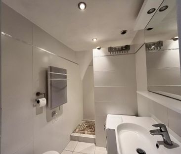 Location Appartement 1 pièce 27m² LA CIOTAT 13600 - Photo 6