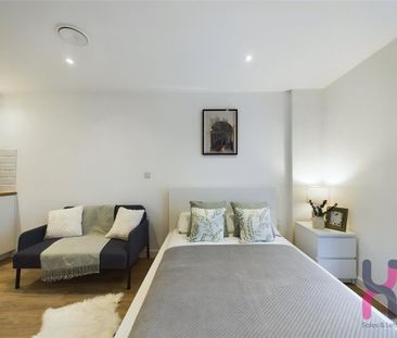 Studio to rent - Photo 1