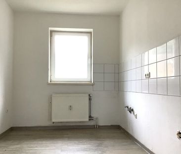 Familienfreundliche 4-Zimmer-Wohnung mit Balkon - Foto 6