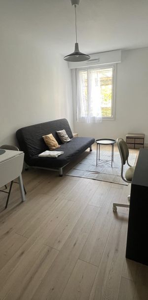 Location Appartement RENNES / Quartier CENTRE-VILLE - Photo 1
