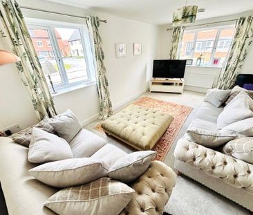 3 bedroom detached house to rent - Photo 2