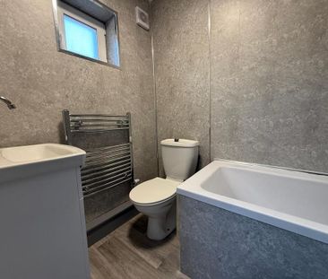 2 bedroom terraced house to rent - Photo 6
