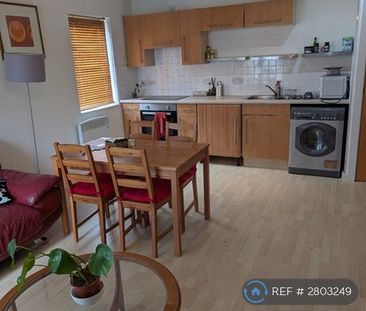 1 bedroom flat to rent - Photo 6