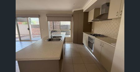 3 BEDROOM HOME IN KIALLA ! - Photo 5