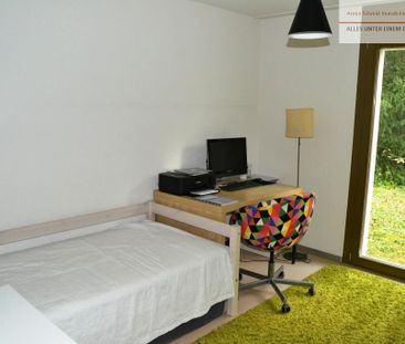 Top 6 1/2-room apartment with garden and garden seating - Photo 2