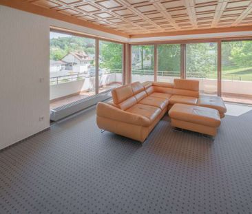 Gepflegte 4,5-Zimmer-Wohnung zu vermieten mit einer Terrasse und Garten! - Photo 1