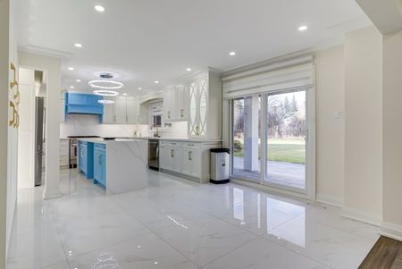 For Lease - 30 Queen Post Drive, Vaughan, Ontario - Photo 4